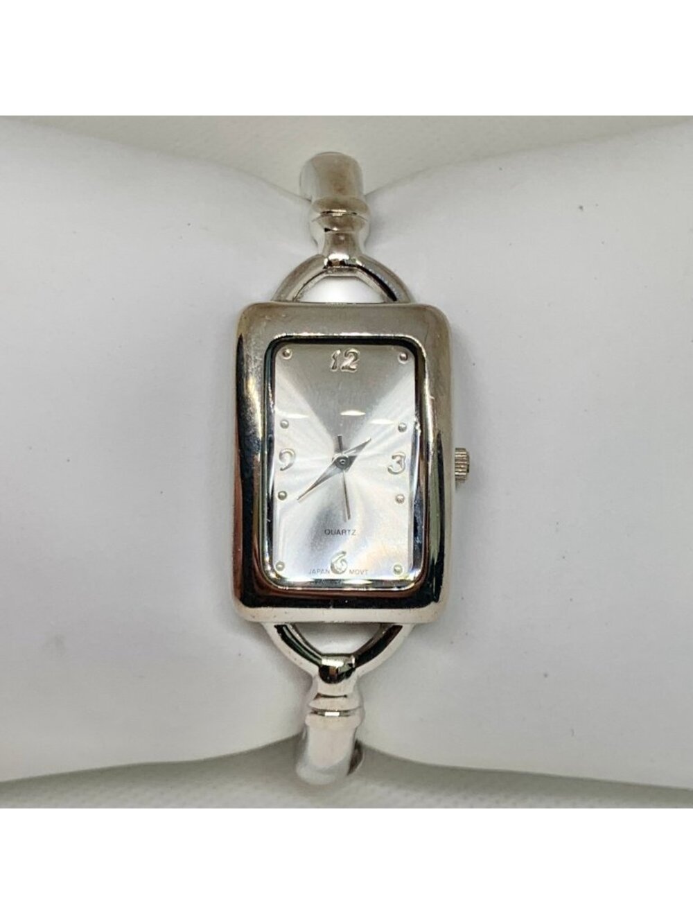 Silver tone women quartz analog cuff bracelet watch 22mm rectangular 7” running